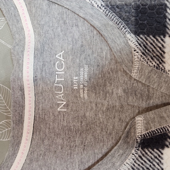 Nautica Long Sleeve Shirt - Picture 4 of 9